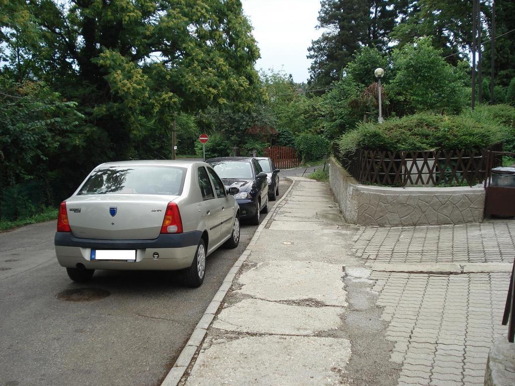 Panorama Uduloszallo ショプロン エクステリア 写真